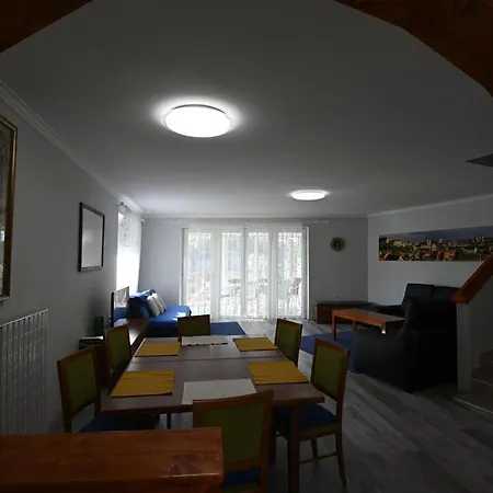 Borbarat Vendeghaz Eger