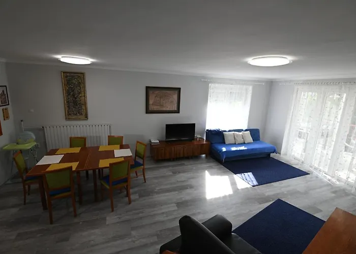 Будинок відпочинку Borbarat Vendeghaz Еґер